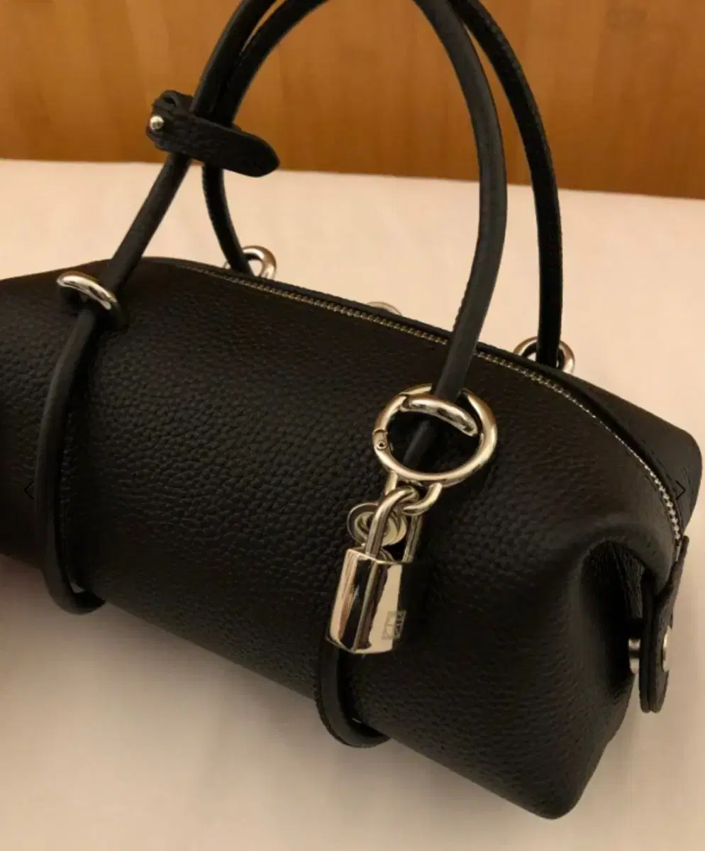 Somewhere Butter Toast Bag Silver on Bunjang Global Site.